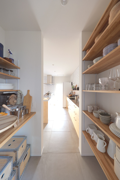pantry1